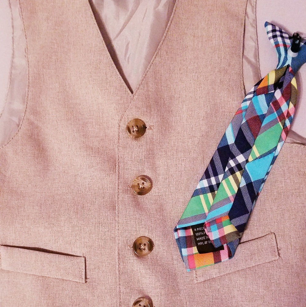 Nautica Suit - Picture 2 of 4